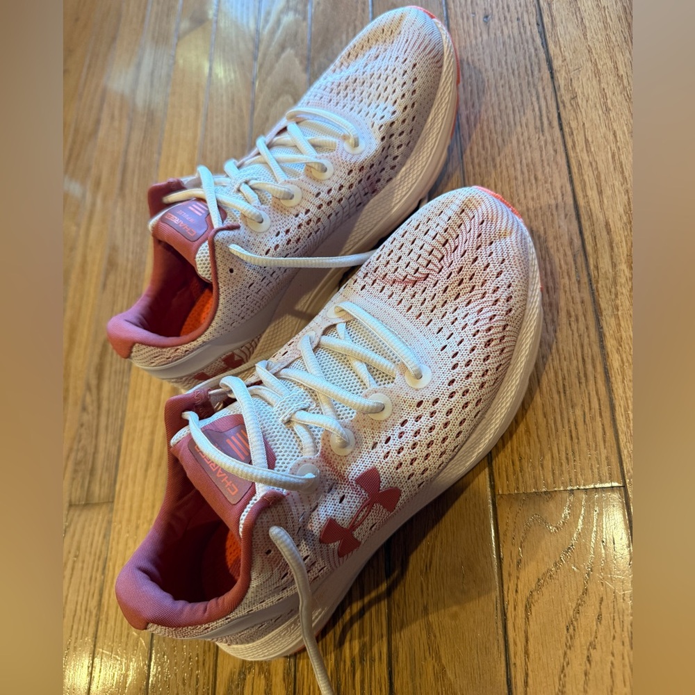 Under Armour Women's White and Pink Sneakers